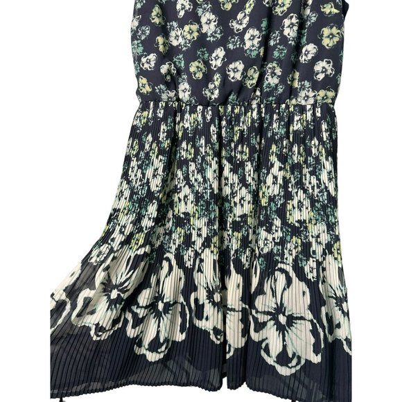 Lauren Conrad Ladies Fit & Flare Floral Blue Sleeveless Summer Dress Size 6 - Picture 4 of 7